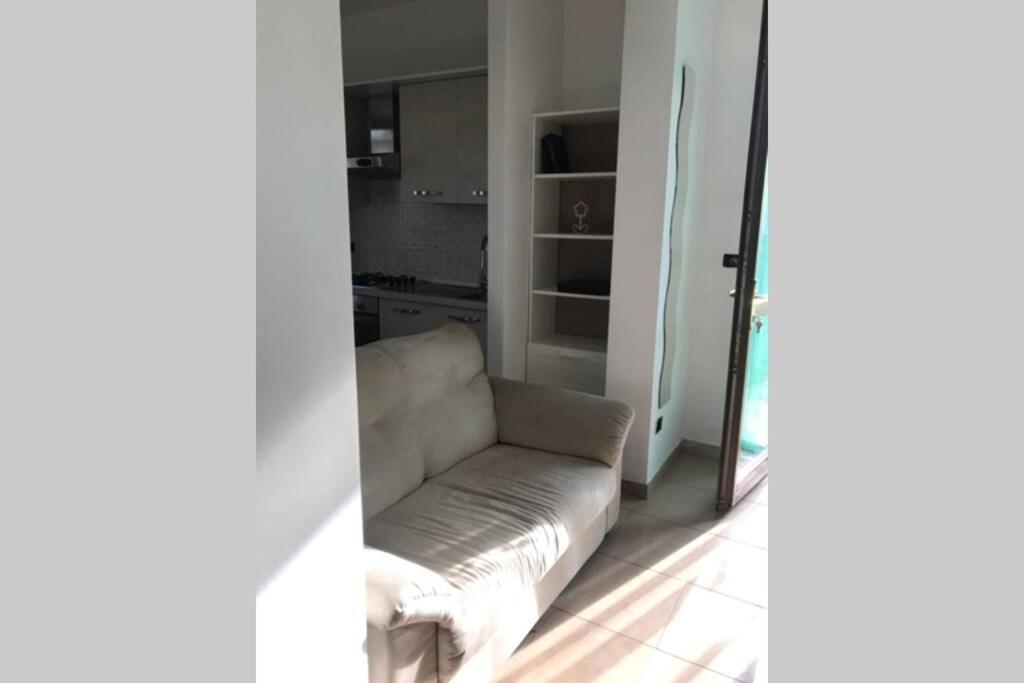 L'Angolo Di Leo Borgofranco d'Ivrea Bagian luar foto